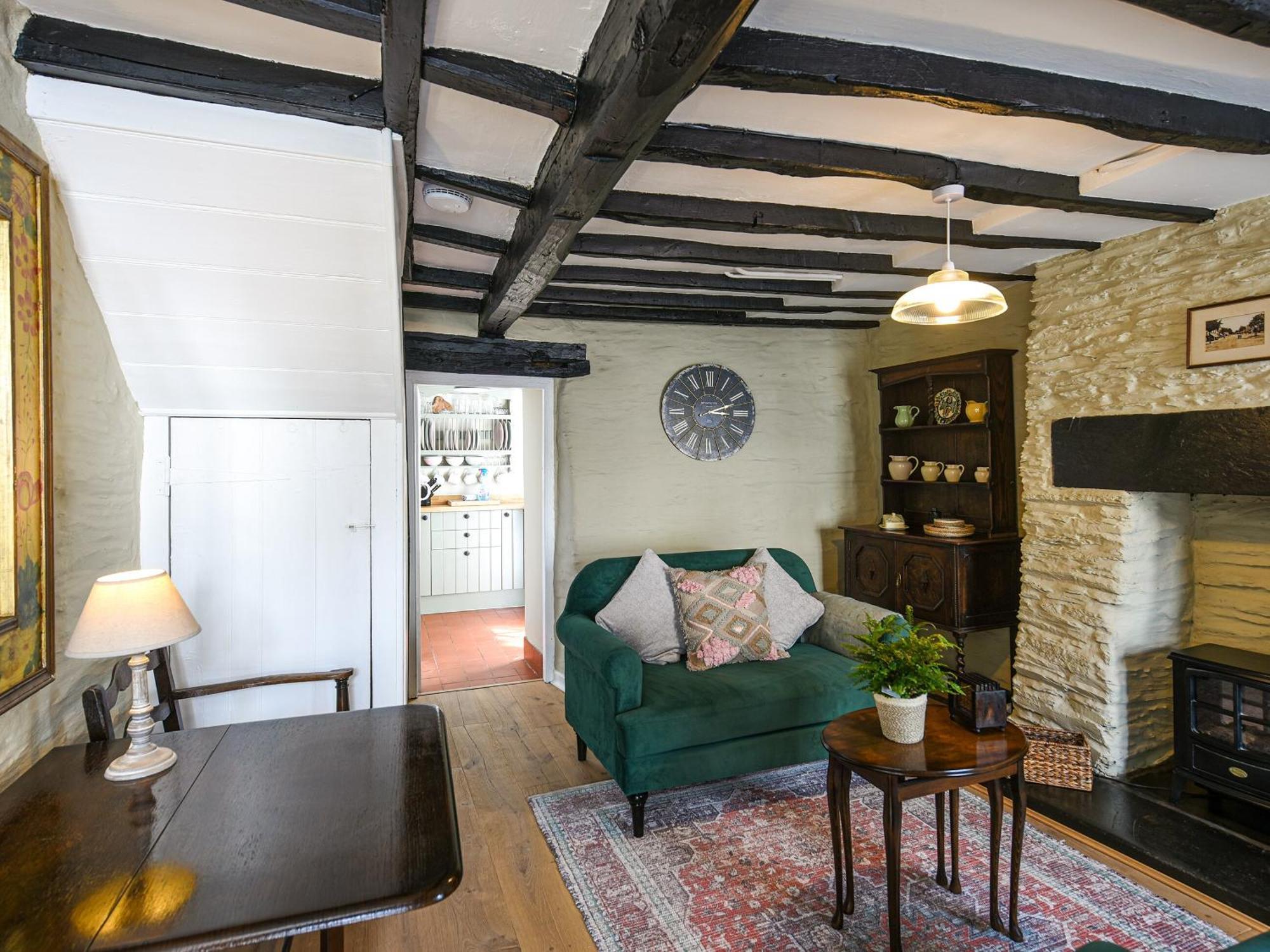 הוילה Bwthyn Llys Machynlleth Old Court House מראה חיצוני תמונה